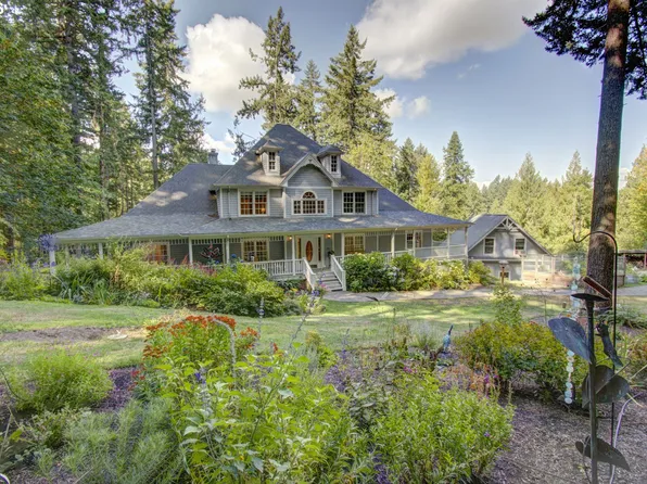 18410 S Greenview Dr, Oregon City, OR 97045
