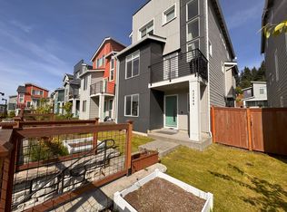22560 69th Pl W, Mountlake Terrace, WA 98043