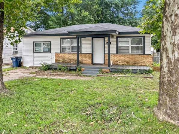 411 N Main St, Noble, OK 73068