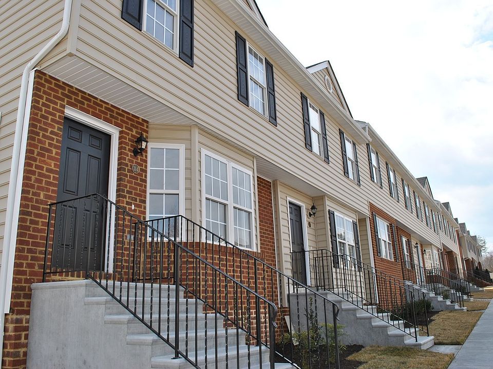1st image of 110 Aaron Pl APT 308