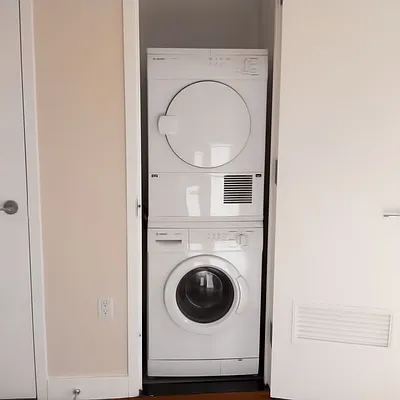 Rented by MNS | media 24