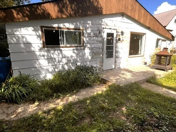 211 1st Avenue N, Harris, SK S0L 1K0