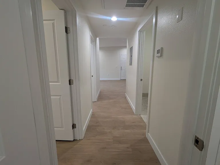 14411 Vanowen St #212 — Photo 13