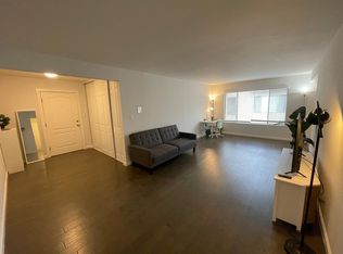 2020 Santa Clara Ave #405, Alameda, CA 94501