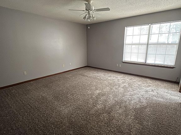 5th image of 310 Bimini Way