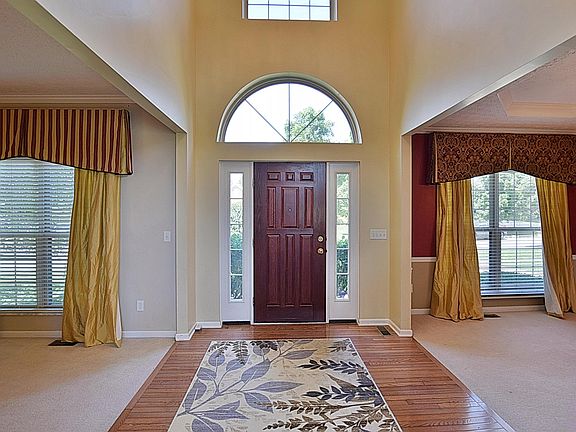 3rd image of 4735 Seven Lakes Pl