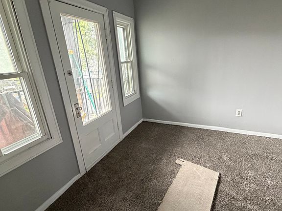 3rd image of 101 Geary St