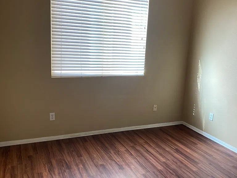 14684 Tilden Ln — Photo 35