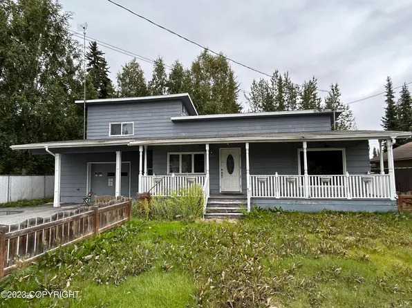 1514 Evergreen St, Fairbanks, AK 99709