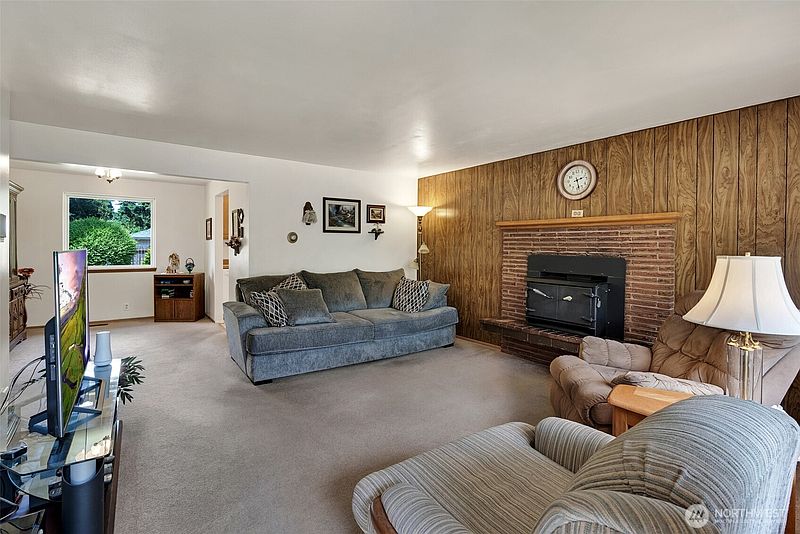 5th image of 420 S 128th Street