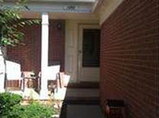 1692 Christopher Dr #70, Canton, MI 48188