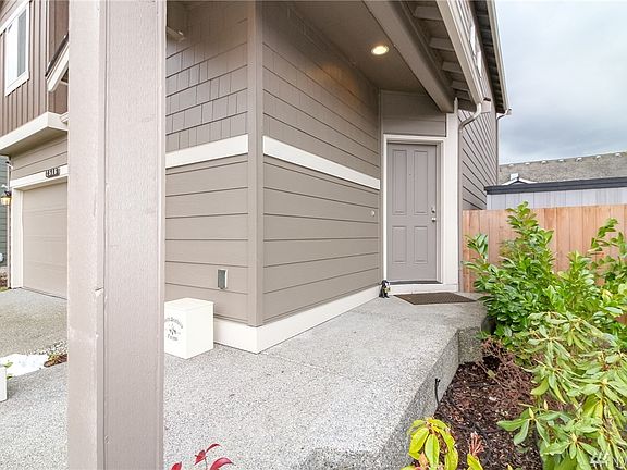 2nd image of 2516 167th Street Ct E