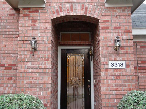 2nd image of 3313 Wind Flower Ln