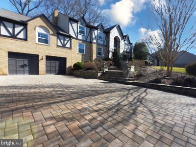 2905 Taj Dr, Oakton, VA, 22124