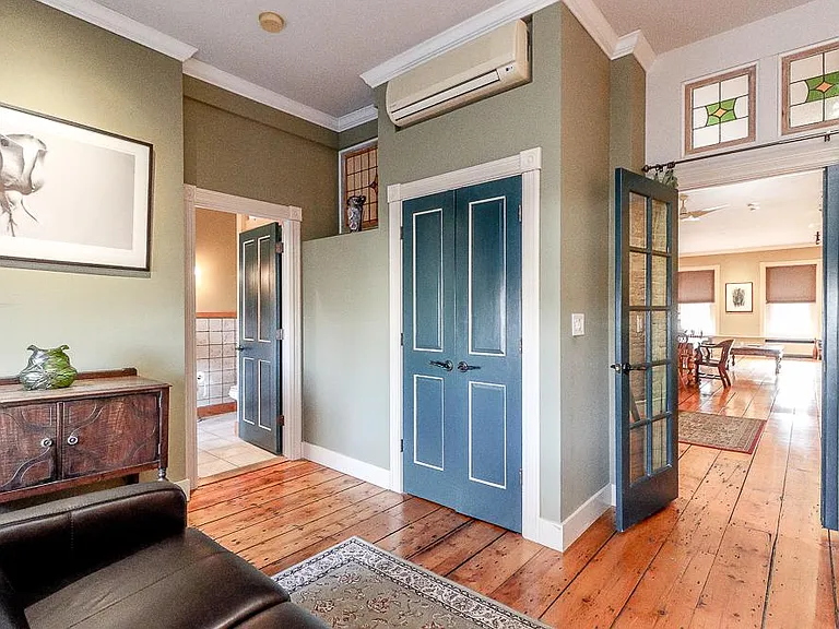 258 Warren St #2 — Photo 9