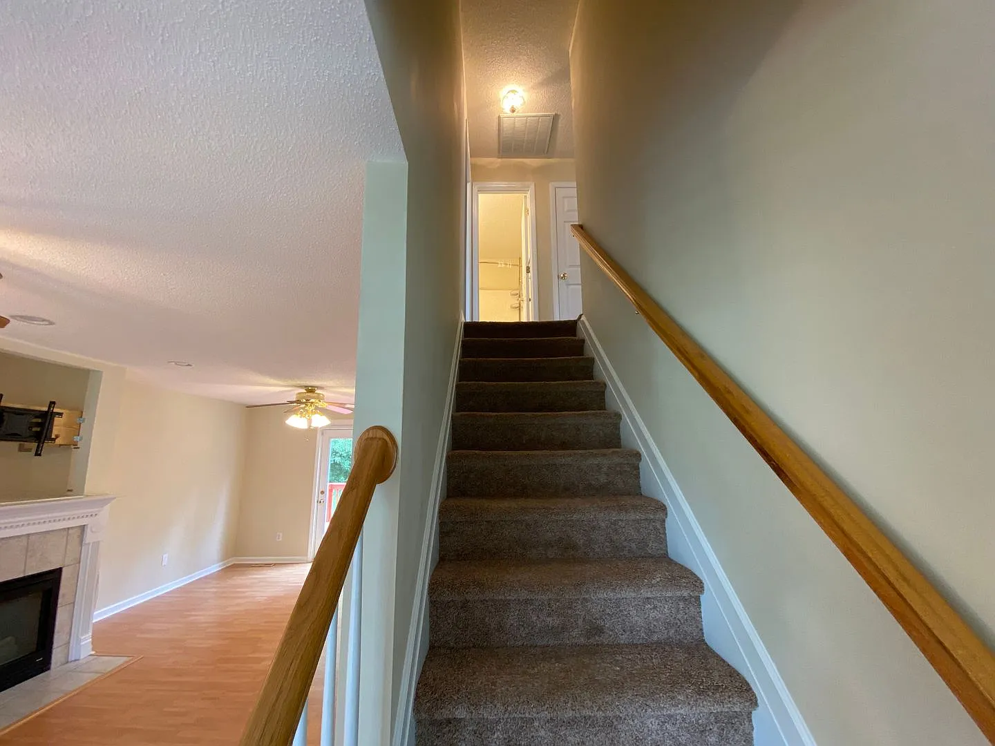 Room in 4 Bedroom Home at Ujamaa Dr — Photo 3