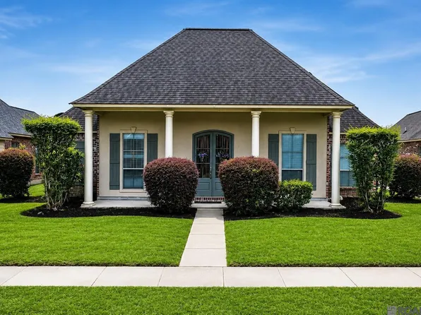 2690 Creek Hollow Ave, Zachary, LA 70791
