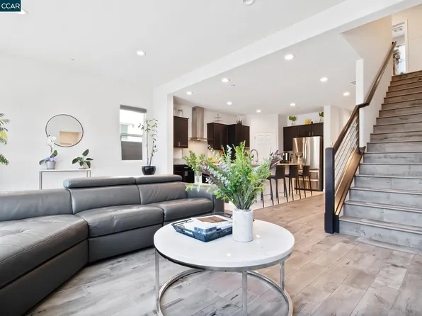 2912 Inspiration Dr, Fairfield, CA 94533