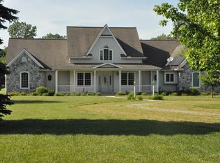 13795 Moss Creek Dr, Milan, MI 48160