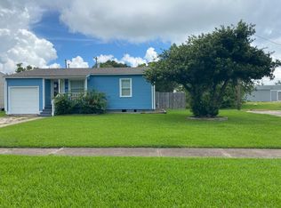 612 15th Ave N, Texas City, TX 77590