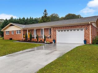 603 Quillen Ave, Fountain Inn, SC 29644