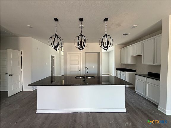 4th image of 5502 Abana Dr