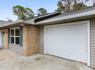 11498 Carondelet St, Gulfport, MS 39503