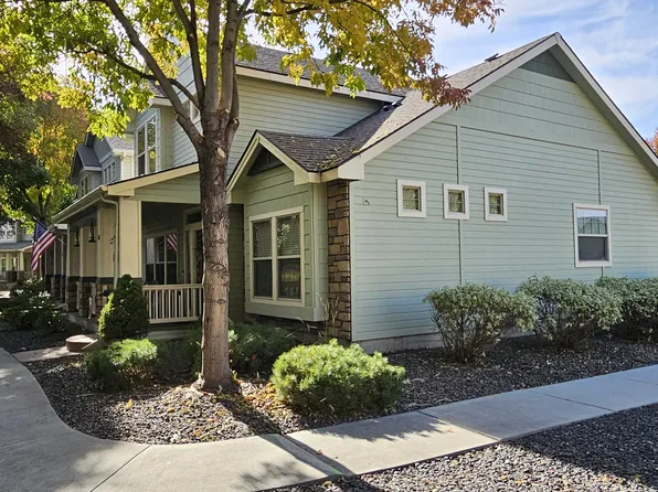 62 N Arrow Creek Ln, Eagle, ID 83616