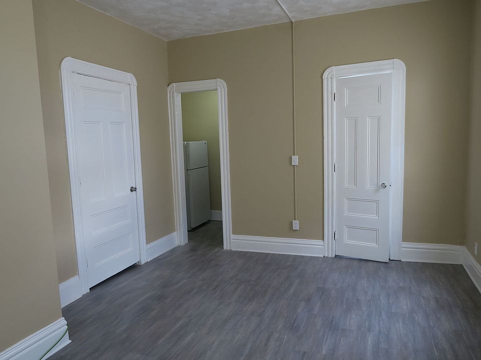 1st image of 174-176 Alexander St #4