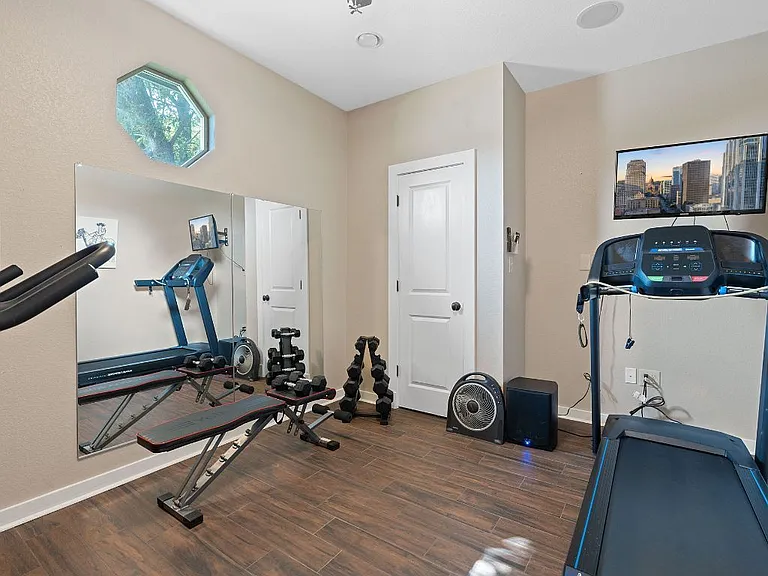 7604 Vail Valley Dr — Photo 25