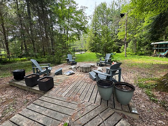 5th image of 1090 River Haven Rd