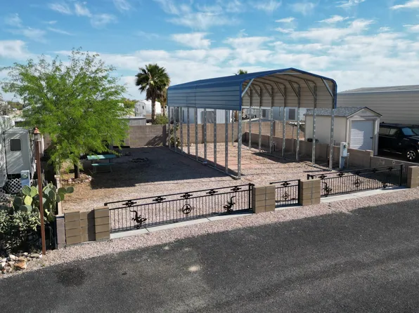 62 N Sunflower Ln, Quartzsite, AZ 85346