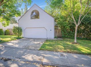 544 Fieldcrest Dr, Healdsburg, CA