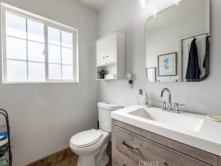 11474 Jeff Ave — Photo 6