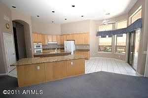 4th image of 5031 E Bluefield Ave