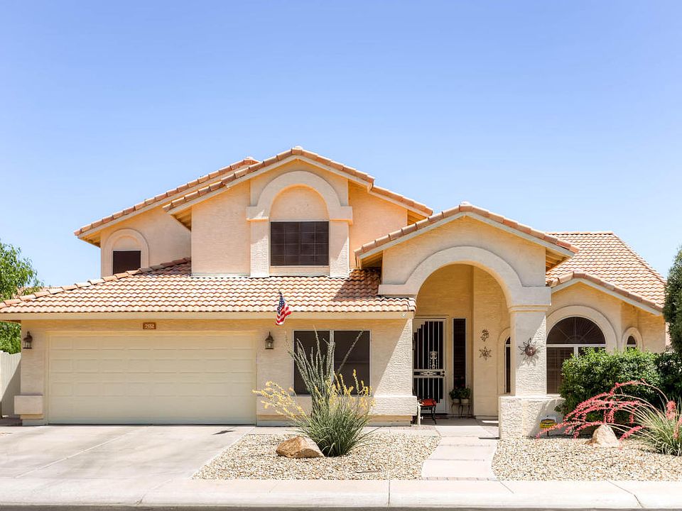 1st image of 7552 W Mauna Loa Ln