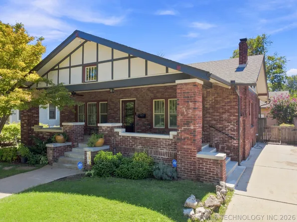 1844 E 16th Pl, Tulsa, OK 74104