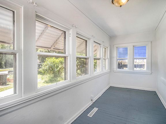 2nd image of 3321 Northside Blvd