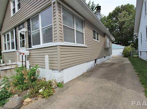 2nd image of 515 E Virginia Ave
