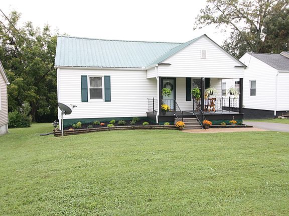3rd image of 2724 Avondale Ave