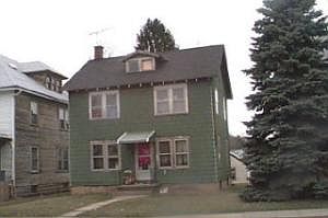 1st image of 1934 W 4th St