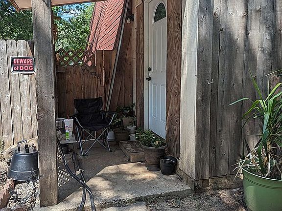 2nd image of 16970 Pine Trail Dr