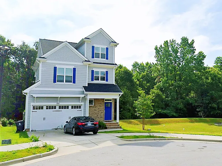 727 Goldenview Acres Ct — Photo 1