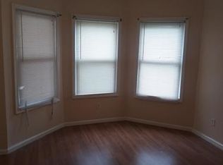 28 Irving Ave, Newark, NJ 07112