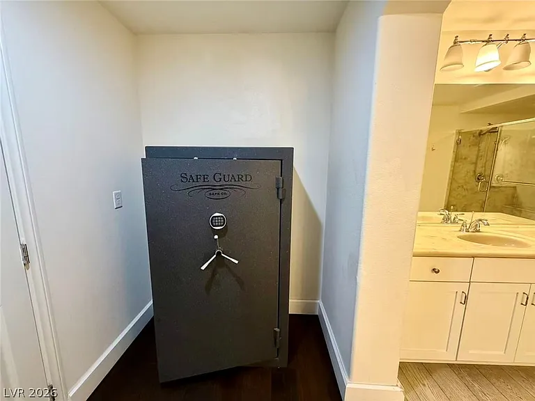 8191 Dover Canyon Ct — Photo 16