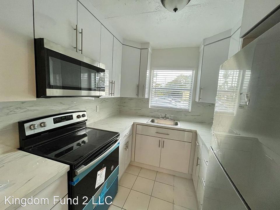 1st image of 2521 Pierce St APT 5