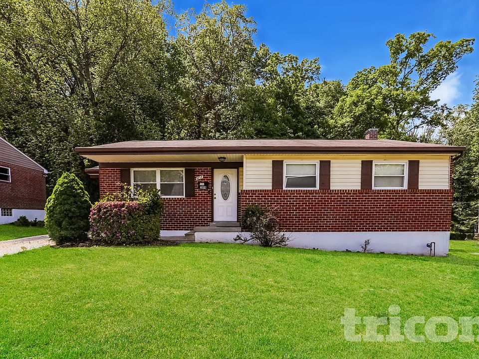 1st image of 3814 Collier Rd