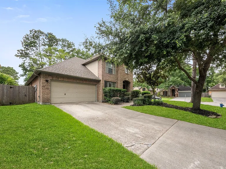 3331 Lost Maple Forest Ct — Photo 3
