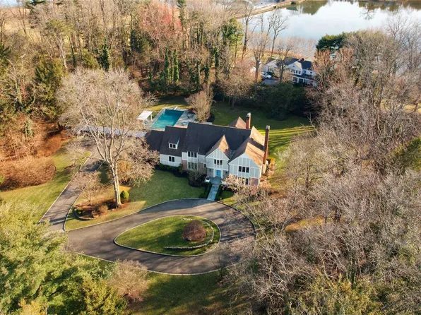 1 Bouton Road, Lloyd Harbor, NY 11743