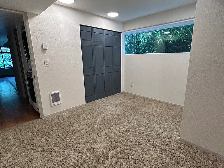 61 Olympic Ln — Photo 10